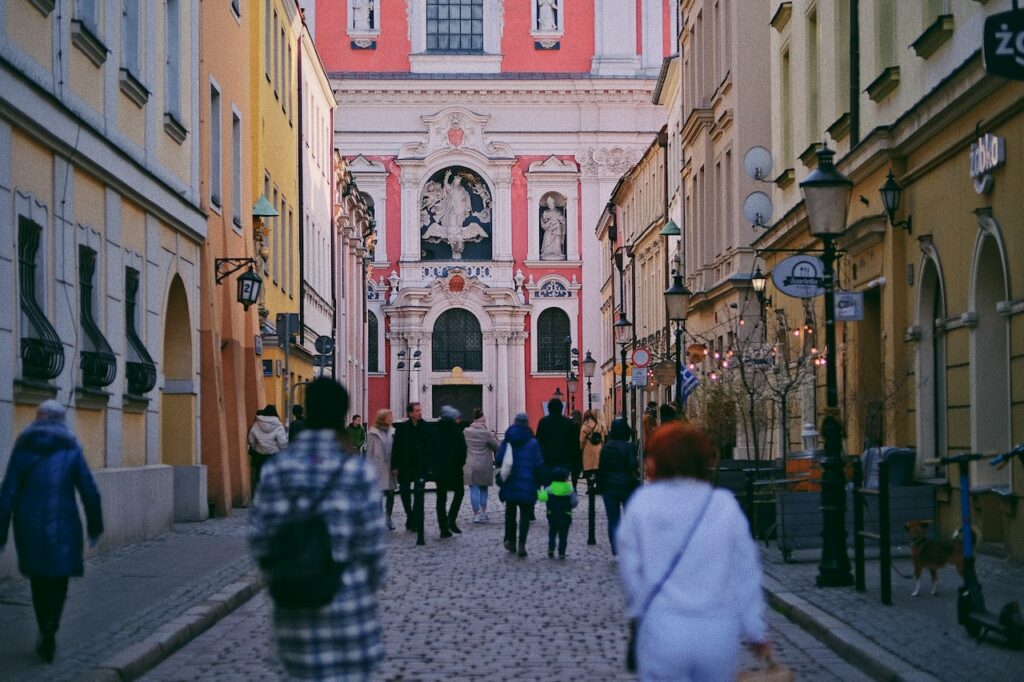 Stary rynek w Poznaniu – dlaczego warto odwiedzić to miejsce?