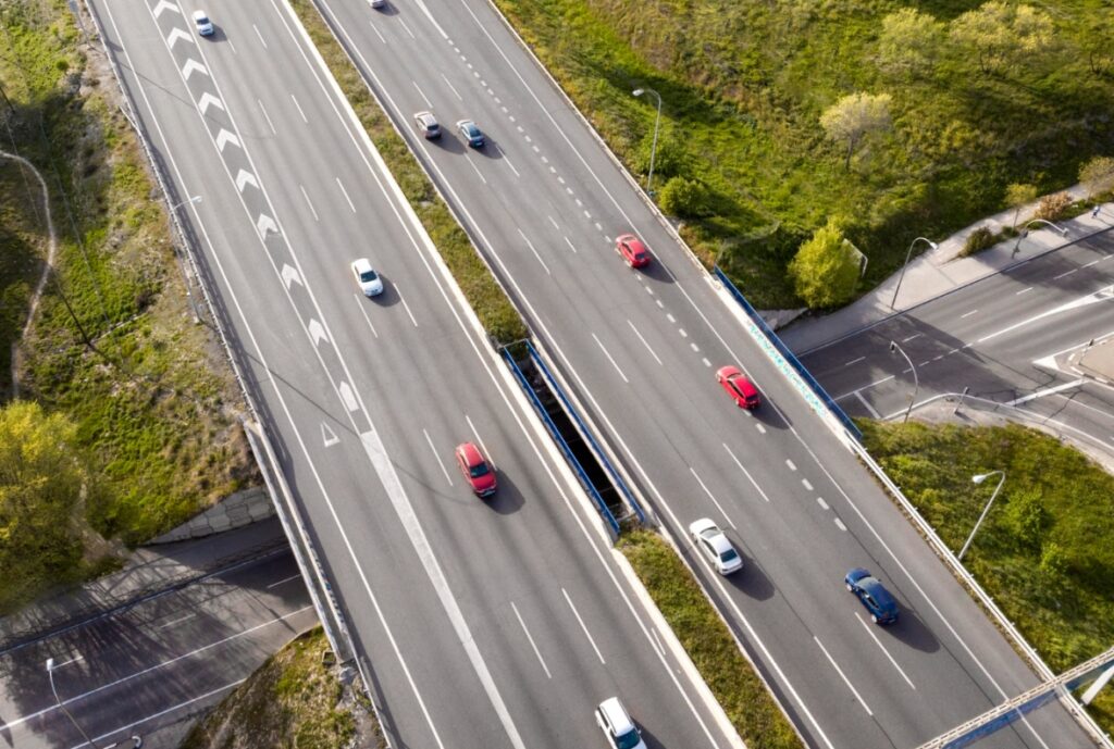 Centrum miasta: Nowe wyzwania dla kierowców i pasażerów komunikacji miejskiej