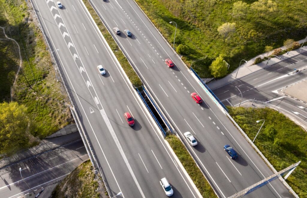 Zablokowany lewy pas na autostradzie A2 pomiędzy węzłami Poznań Zachód a Poznań Komorniki