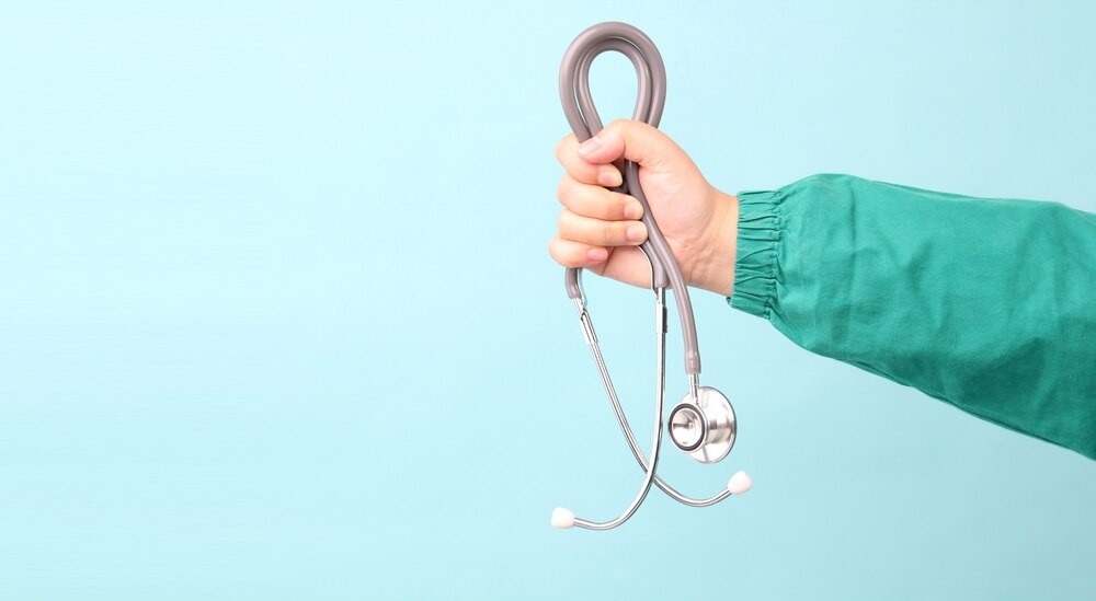 Poznań w walce z przemocą domową: Film, dyskusja i wsparcie