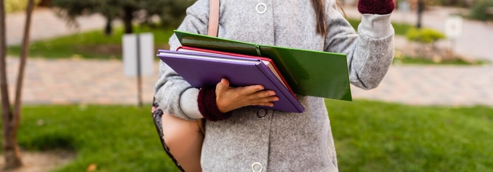 Książkowe czary w Naramowicach: dzieci odkrywają radość czytania